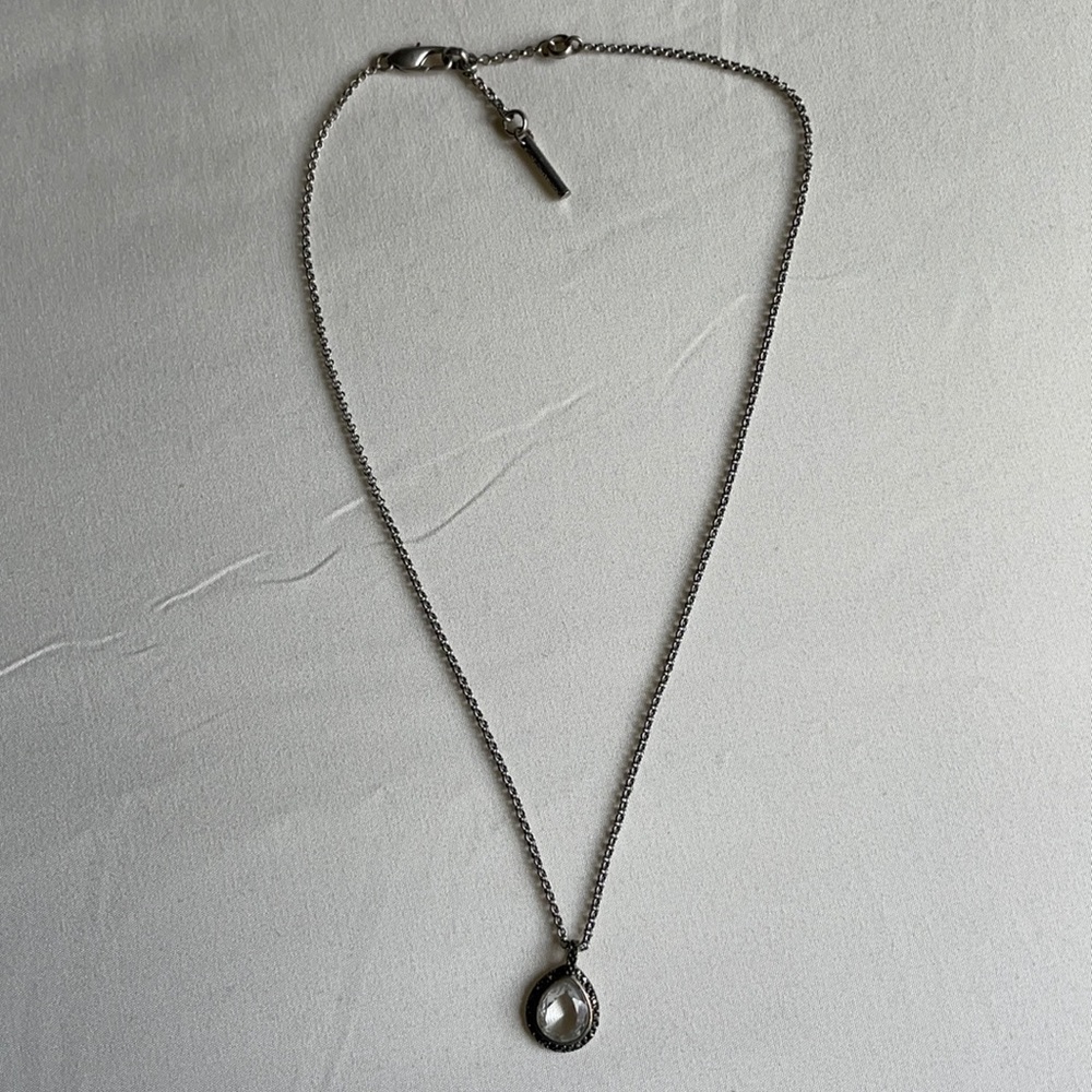 teardrop necklace